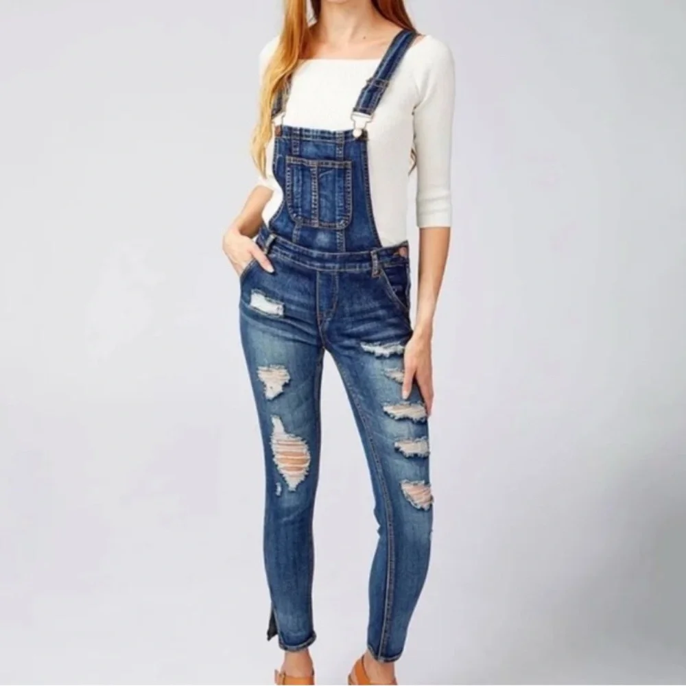 Overalls Blue Distressed Denim Junior’s Size 9 Rugged Worn in Look Outdoors 90s